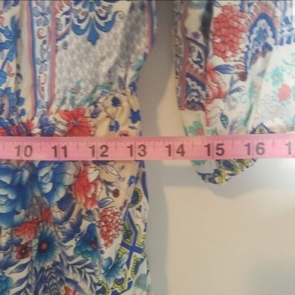 Love Tree Chambray Floral Women's Romper Size Large - Picture 7 of 7